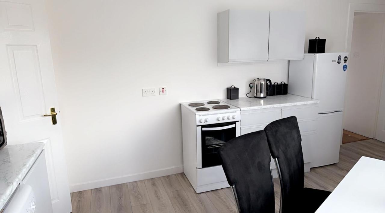 Crown Street Getaway Apartment *